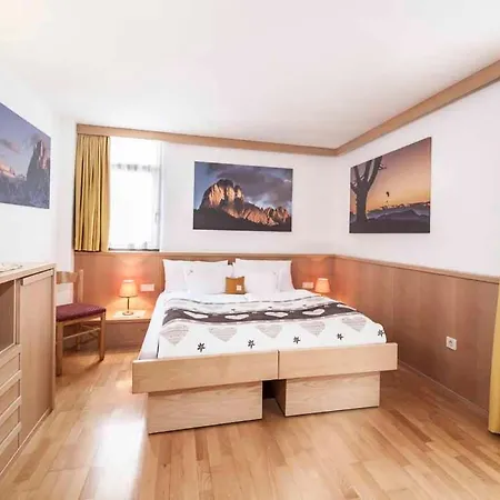 Al Sole Apart Otel Selva di Val Gardena